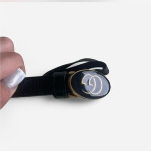 Gucci leather belt for women preferably women than run a size S its a bit tight